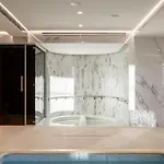 Tavel & Hotel 4*