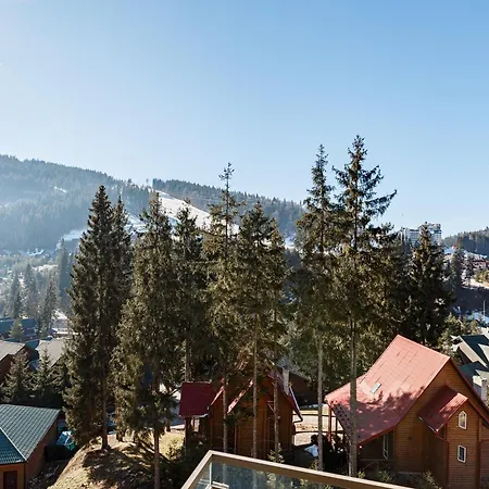 Otel Tavel & 4*