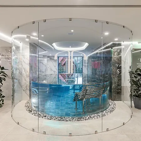 Tavel & Hotell Bukovel