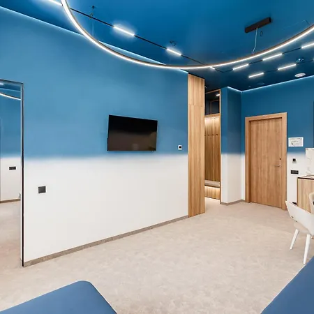 Hotel Tavel &