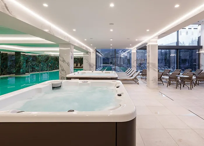 Tavel & Hotell Bukovel