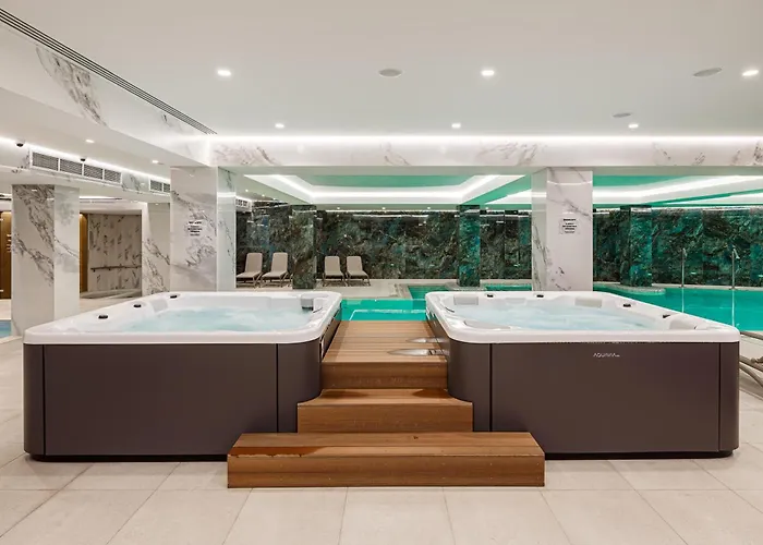 Hotell Tavel & Bukovel